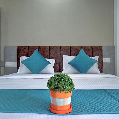 Hotel Cloud 9 Luxury Stay Mysore Exteriör bild