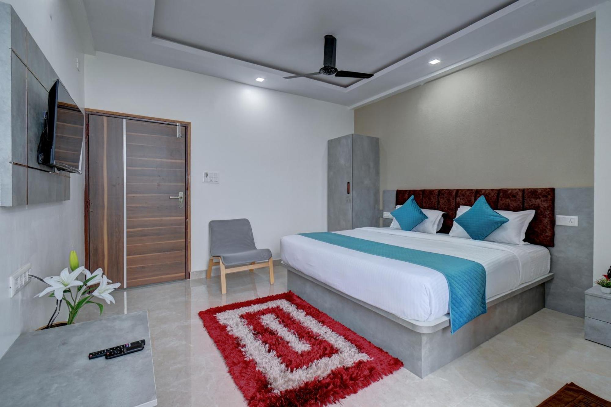 Hotel Cloud 9 Luxury Stay Mysore Exteriör bild