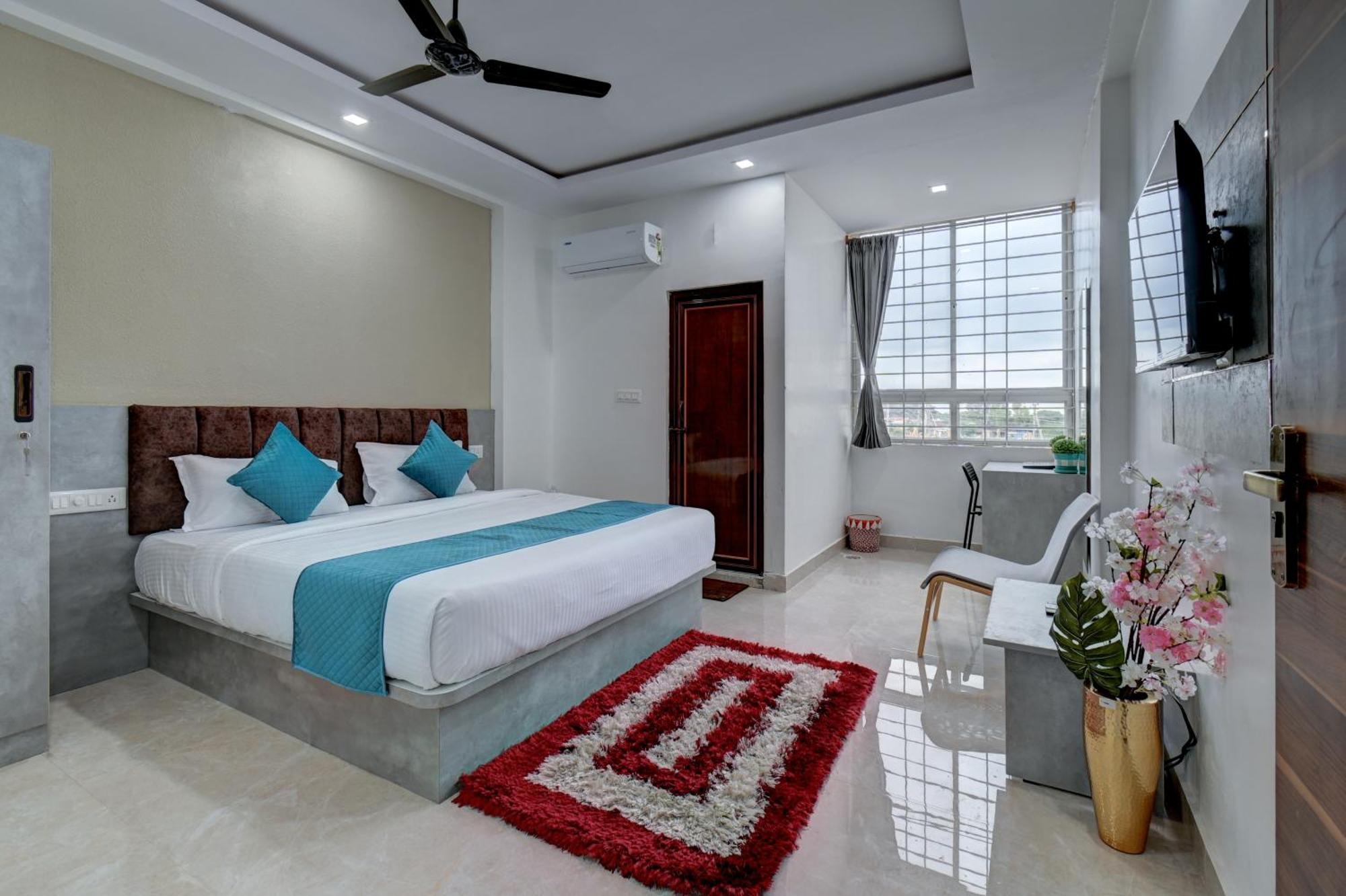 Hotel Cloud 9 Luxury Stay Mysore Exteriör bild